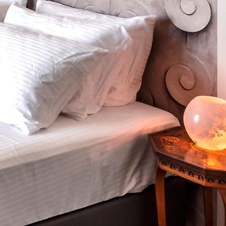 Peripatos Apartment アテネ エクステリア 写真