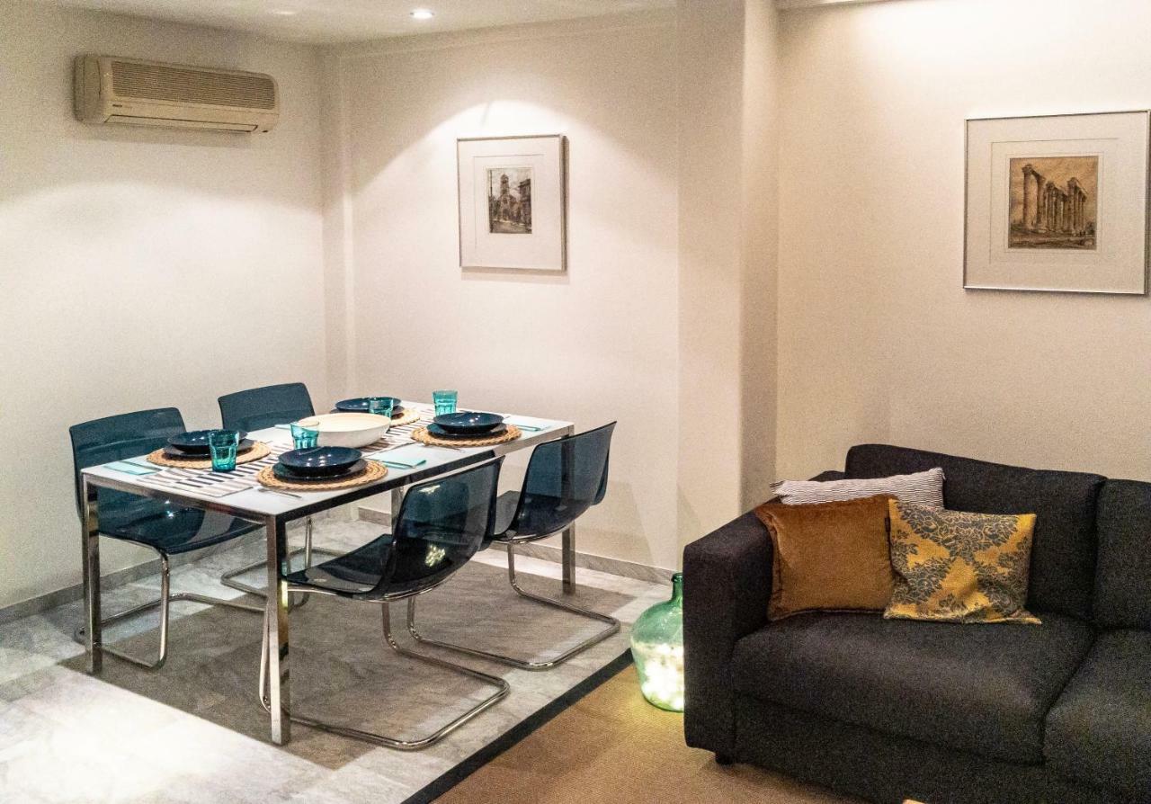 Peripatos Apartment アテネ エクステリア 写真